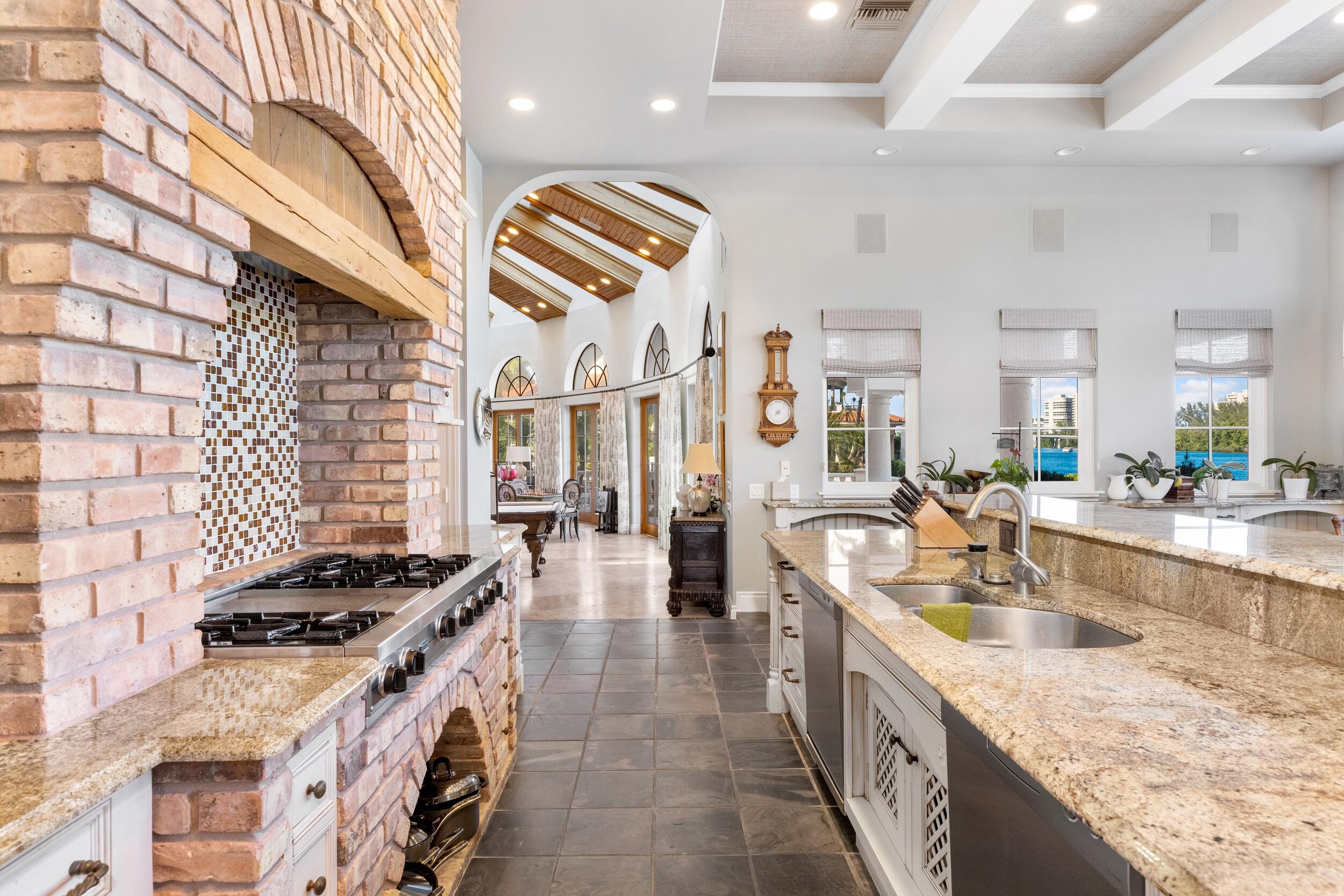 881 Northeast 33rd Street Boca Raton, FL 33431 - Photo 18 of 67 Kitchen 3