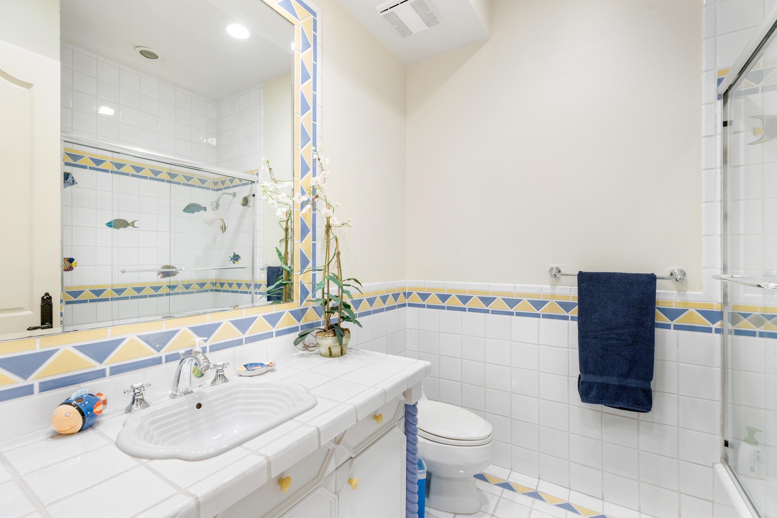 881 Northeast 33rd Street Boca Raton, FL 33431 - Photo 45 of 67 Guest Bath 1
