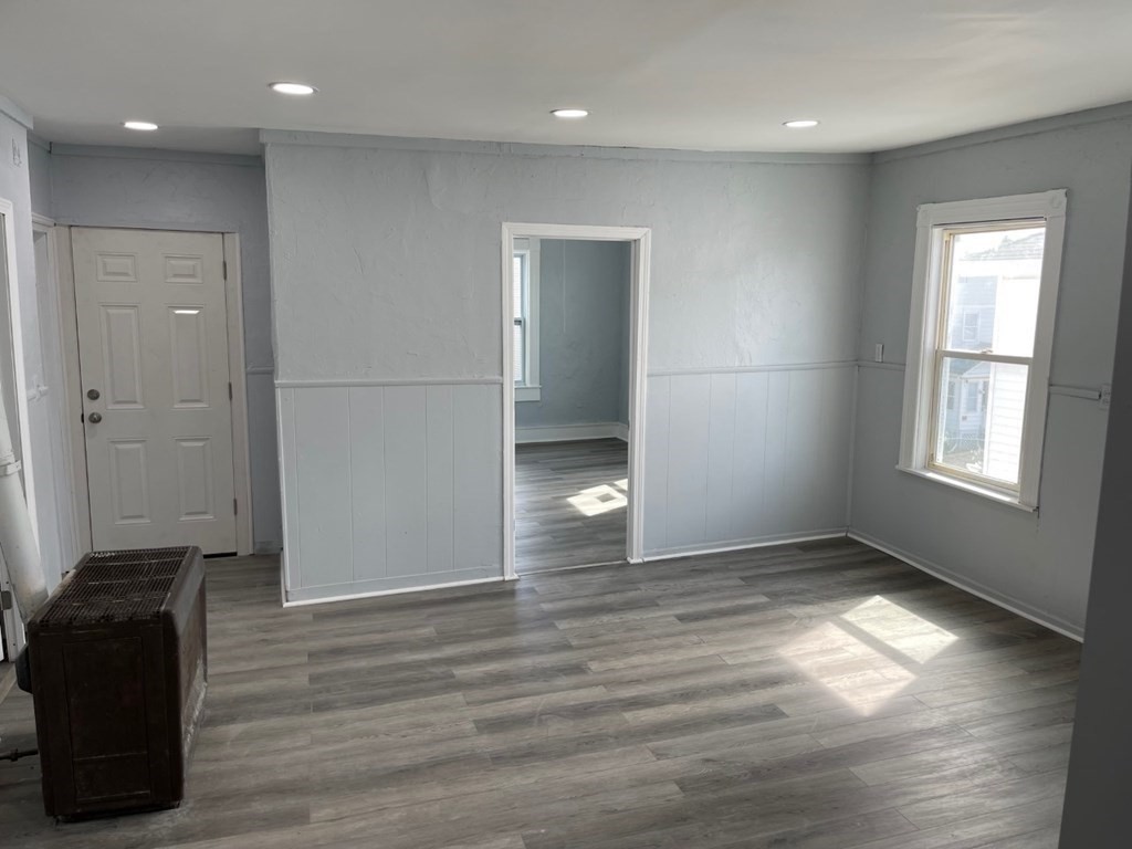 43 Orient Street Worcester, MA 01604 - Photo 25 of 42