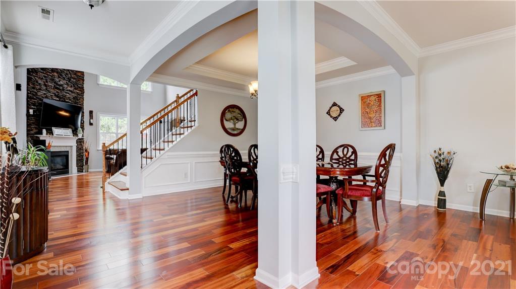 5822 Cactus Valley Road Charlotte, NC 28277 - Photo 4 of 48 Gallery Image 4
