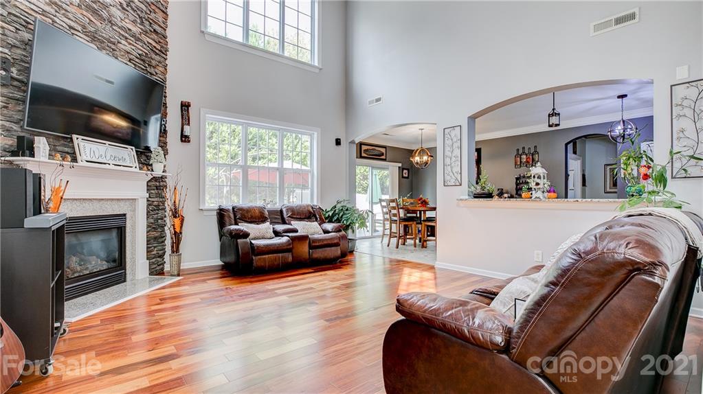 5822 Cactus Valley Road Charlotte, NC 28277 - Photo 8 of 48 Gallery Image 8