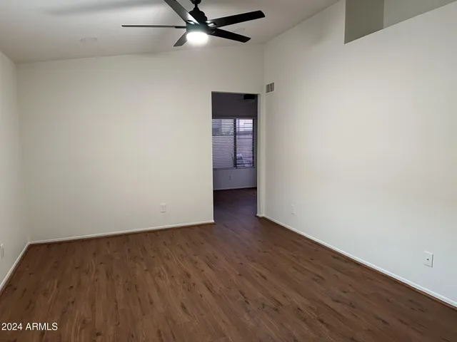 $2,800 | 18811 North 44th Place, Phoenix, AZ 85050