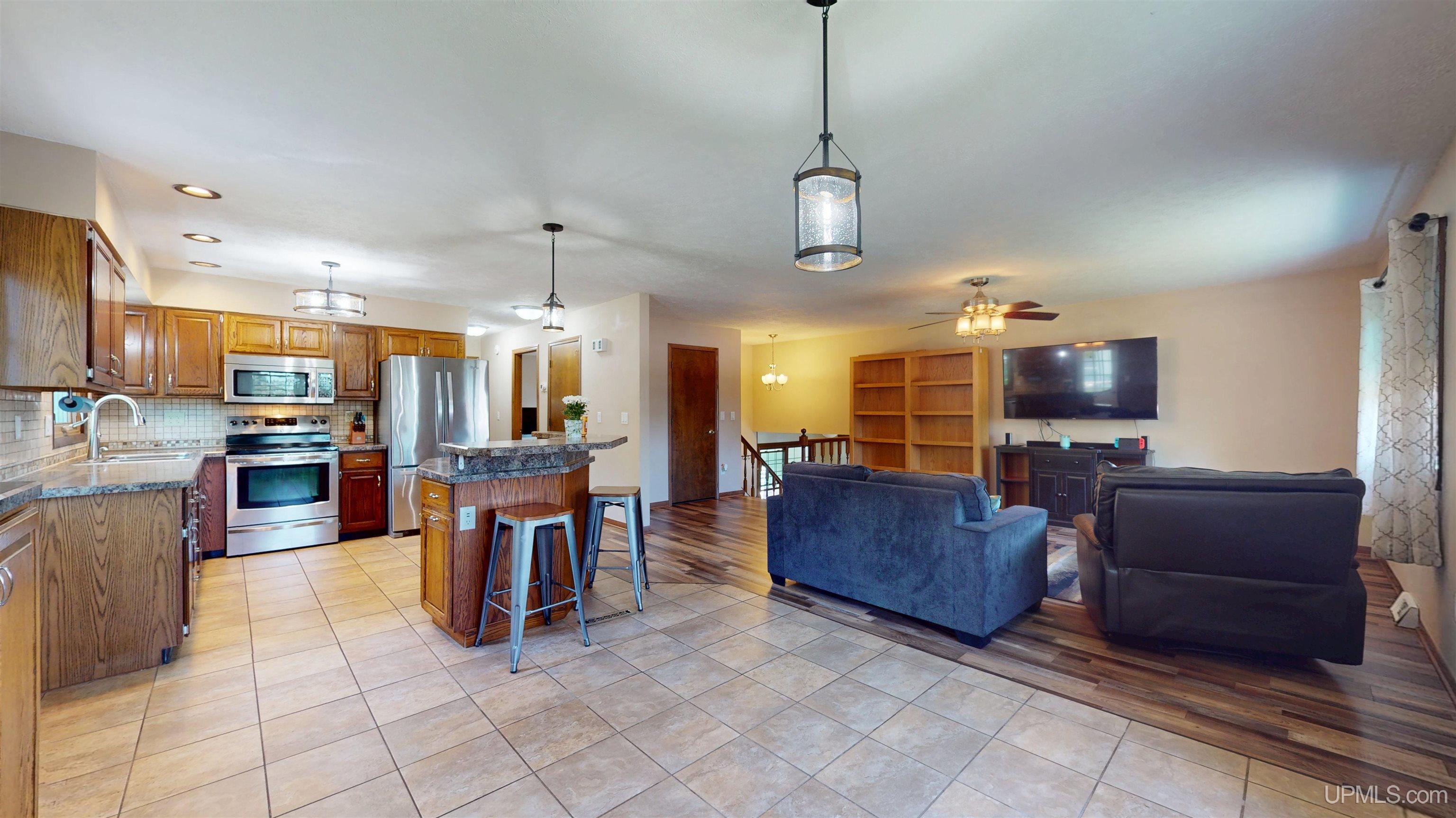 205 North Rose Street Ishpeming, MI 49849 - Photo 7 of 47