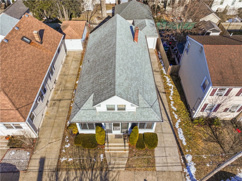 55 Melrose Street Cranston, RI 02910 - Photo 4 of 29