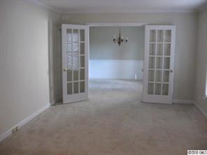 6108 Sharon Road Charlotte, NC 28210 - Photo 4 of 16 Gallery Image 4