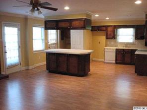 6108 Sharon Road Charlotte, NC 28210 - Photo 6 of 16 Gallery Image 6