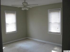 6108 Sharon Road Charlotte, NC 28210 - Photo 10 of 16 Gallery Image 10