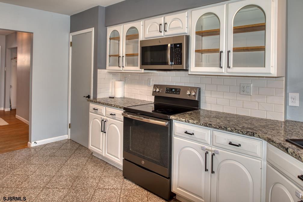 147 Clarks Landing Road Port Republic, NJ 08241 - Photo 5 of 42