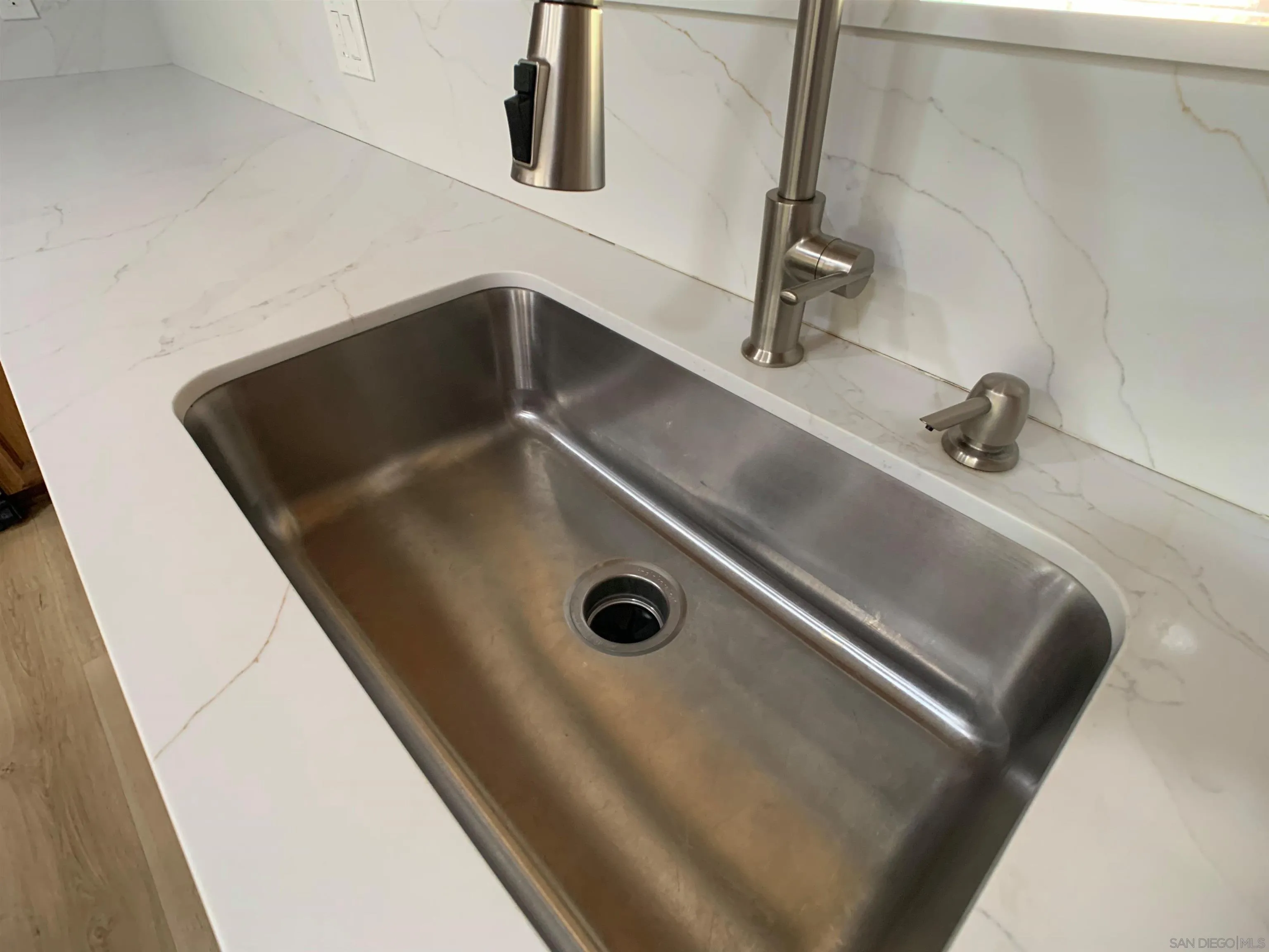 1394 Peutz Valley Road Alpine, CA 91901 - Photo 25 of 75 oversized sink