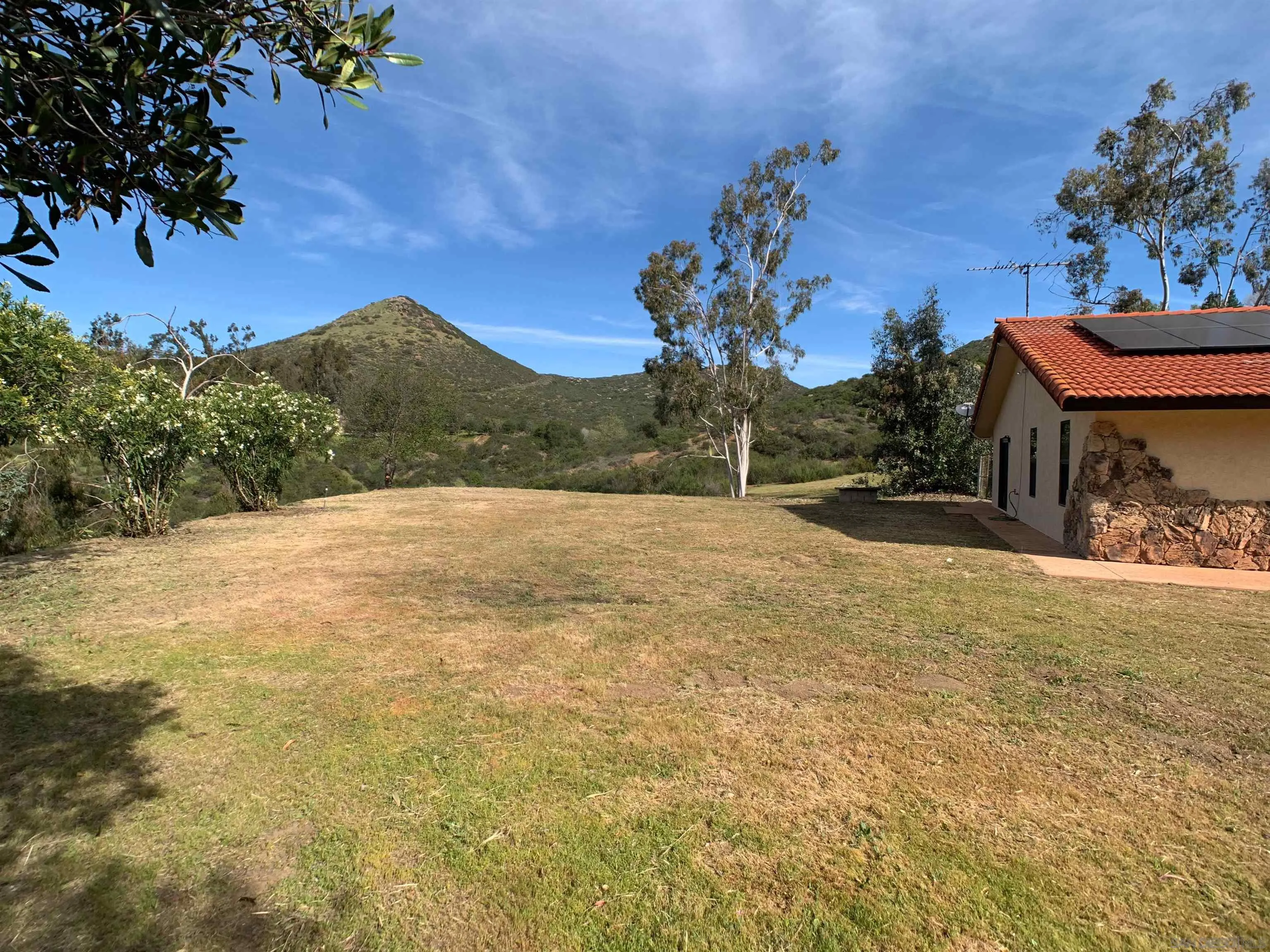 1394 Peutz Valley Road Alpine, CA 91901 - Photo 3 of 75 Yard