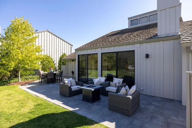 $2,495,000 | 28069 Heron Court, Carmel, CA 93923