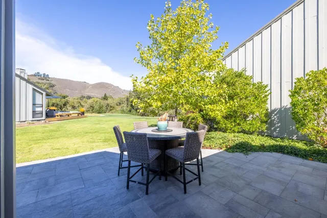 $2,495,000 | 28069 Heron Court, Carmel, CA 93923