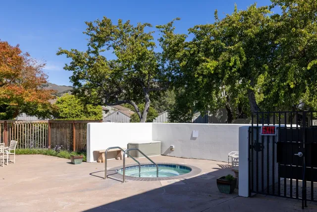 $2,495,000 | 28069 Heron Court, Carmel, CA 93923