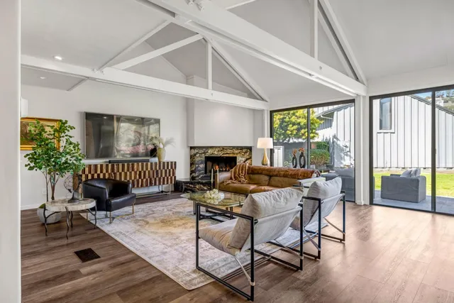 $2,495,000 | 28069 Heron Court, Carmel, CA 93923