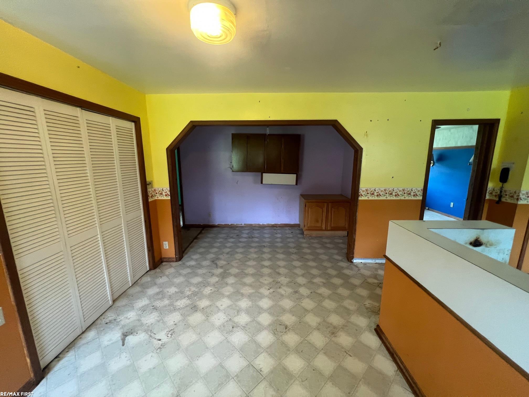 6435 Johnson Flushing, MI 48433 - Photo 9 of 25 50141267-59fba498-8056-4211-bc00-4f56f82595e2.JPG