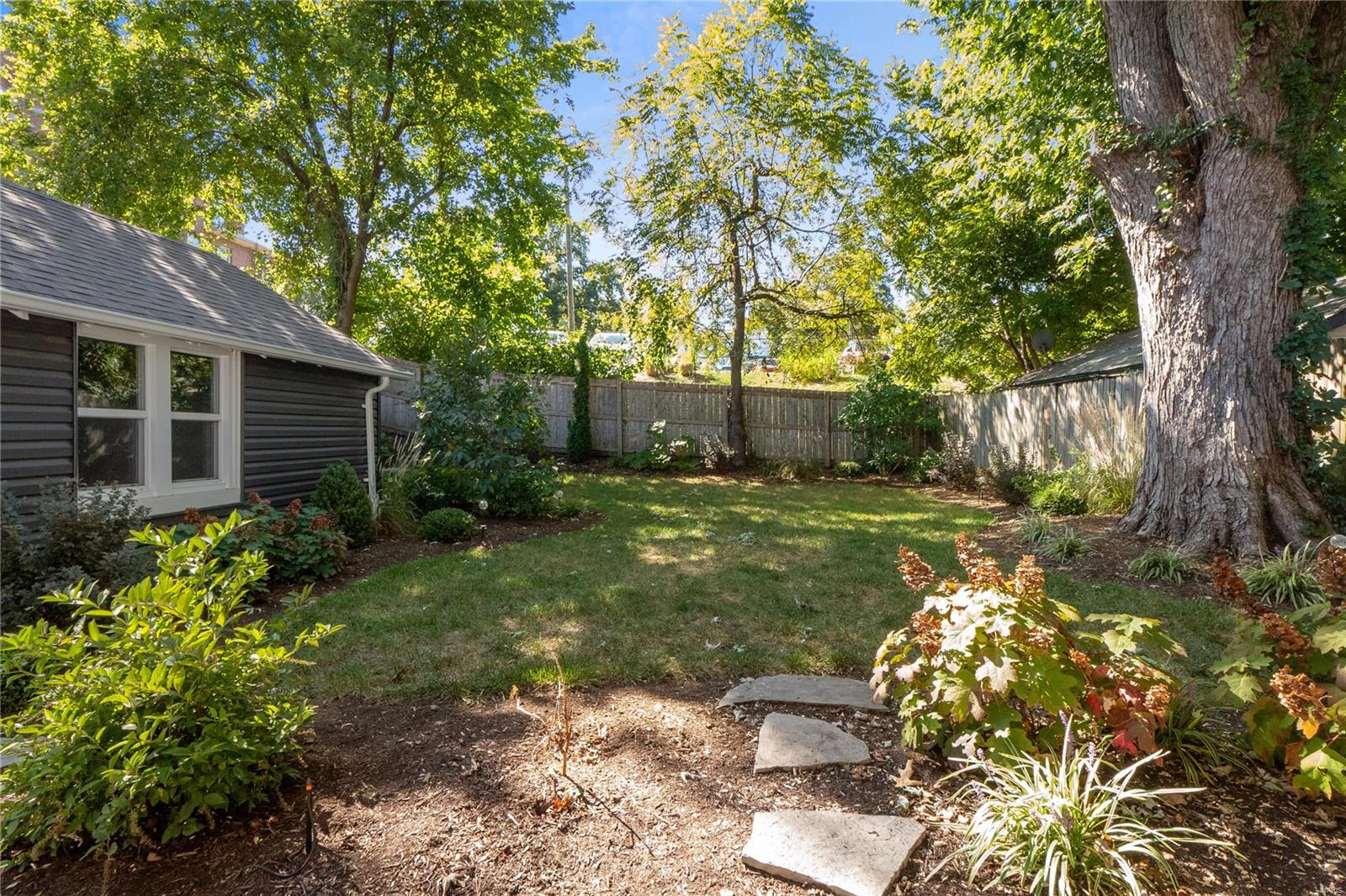 440 East Glendale Road Webster Groves, MO 63119 - Photo 28 of 29