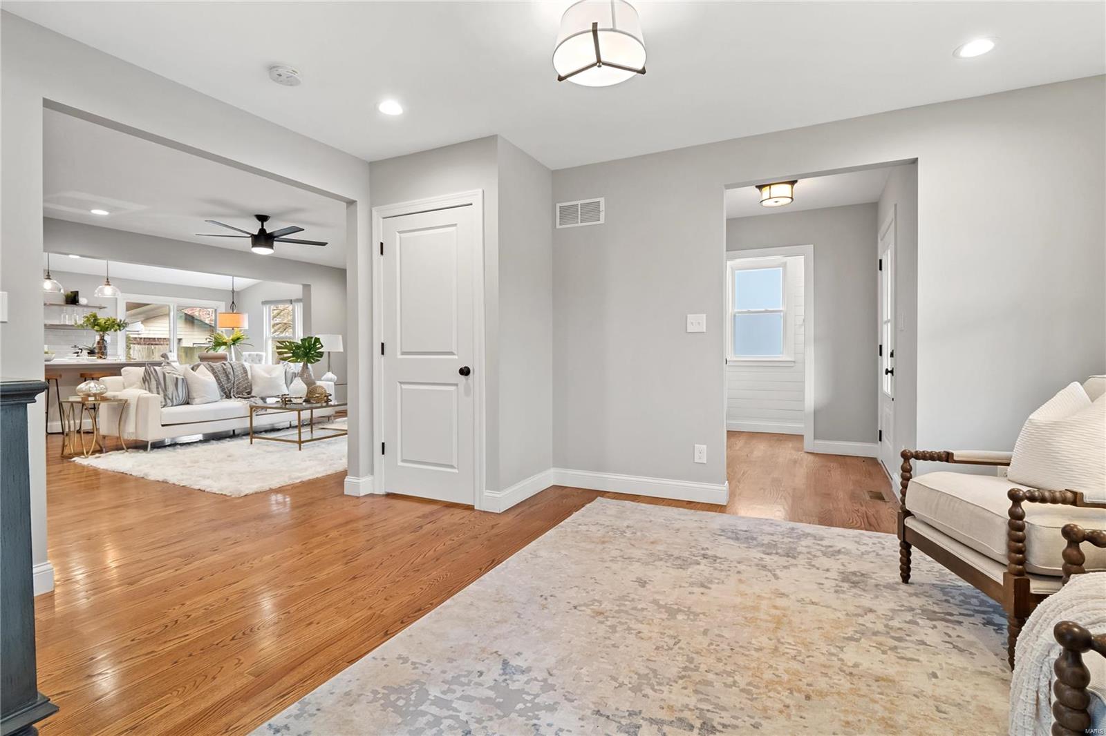 440 East Glendale Road Webster Groves, MO 63119 - Photo 7 of 29