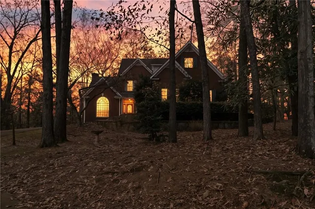 $615,000 | 19 Woodview Drive, Cartersville, GA 30120