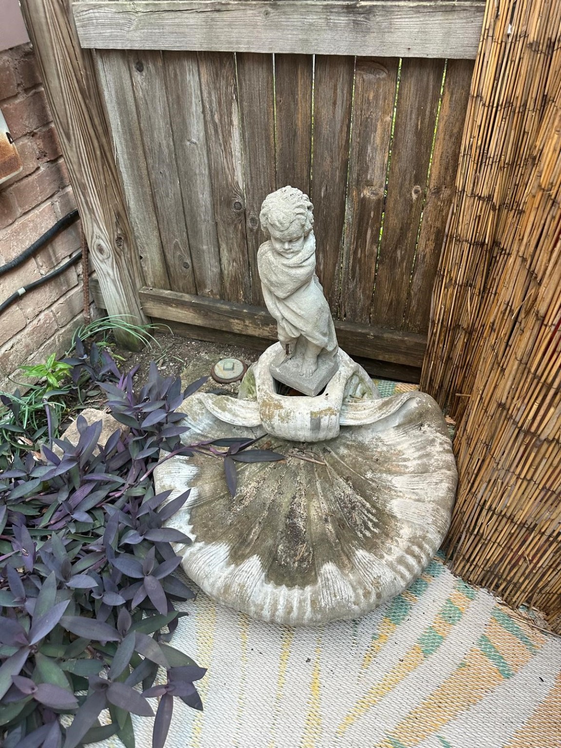 6410 Del Monte Drive, Unit 114 Houston, TX 77057 - Photo 23 of 27 a close view of a sink in a wooden floor