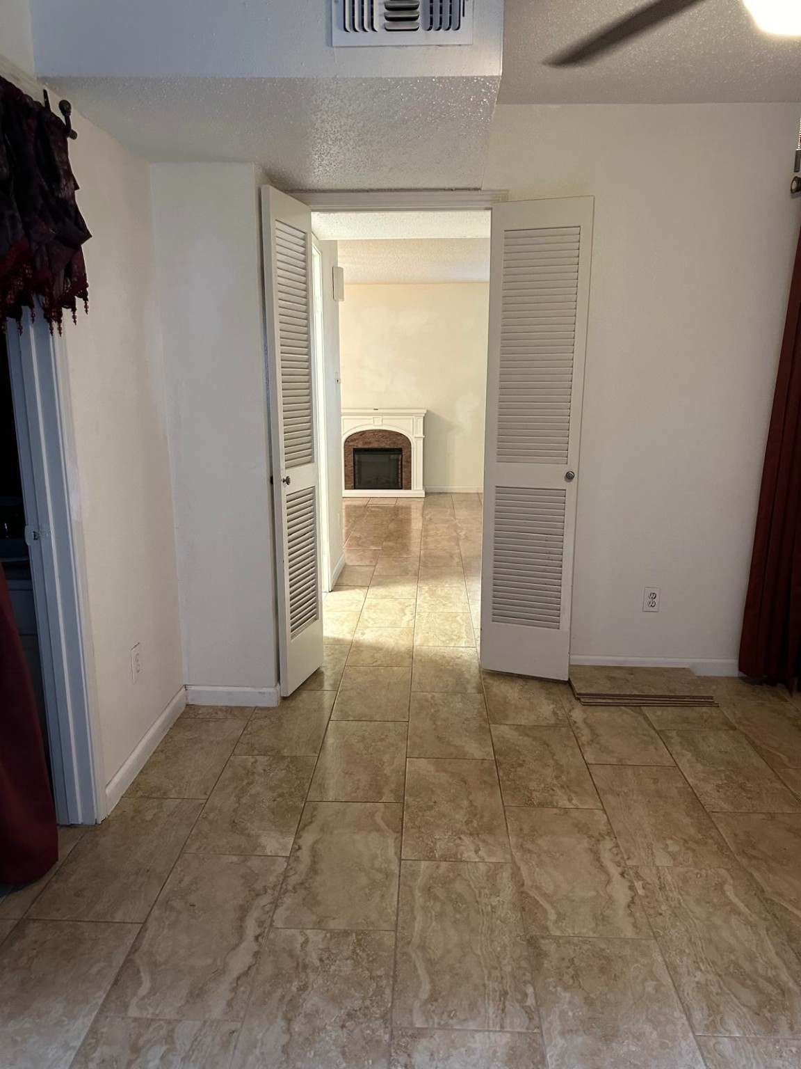 6410 Del Monte Drive, Unit 114 Houston, TX 77057 - Photo 8 of 27 wooden floor in a room