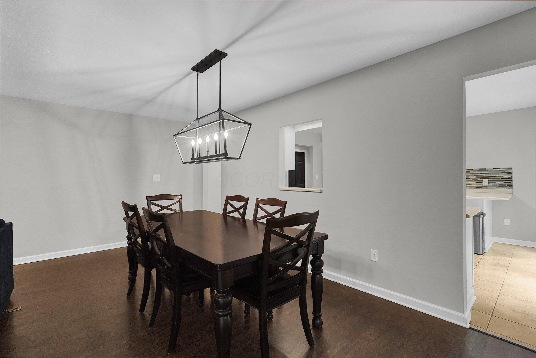 6233 Coonpath Road Northwest Carroll, OH 43112 - Photo 25 of 69 Dining Room