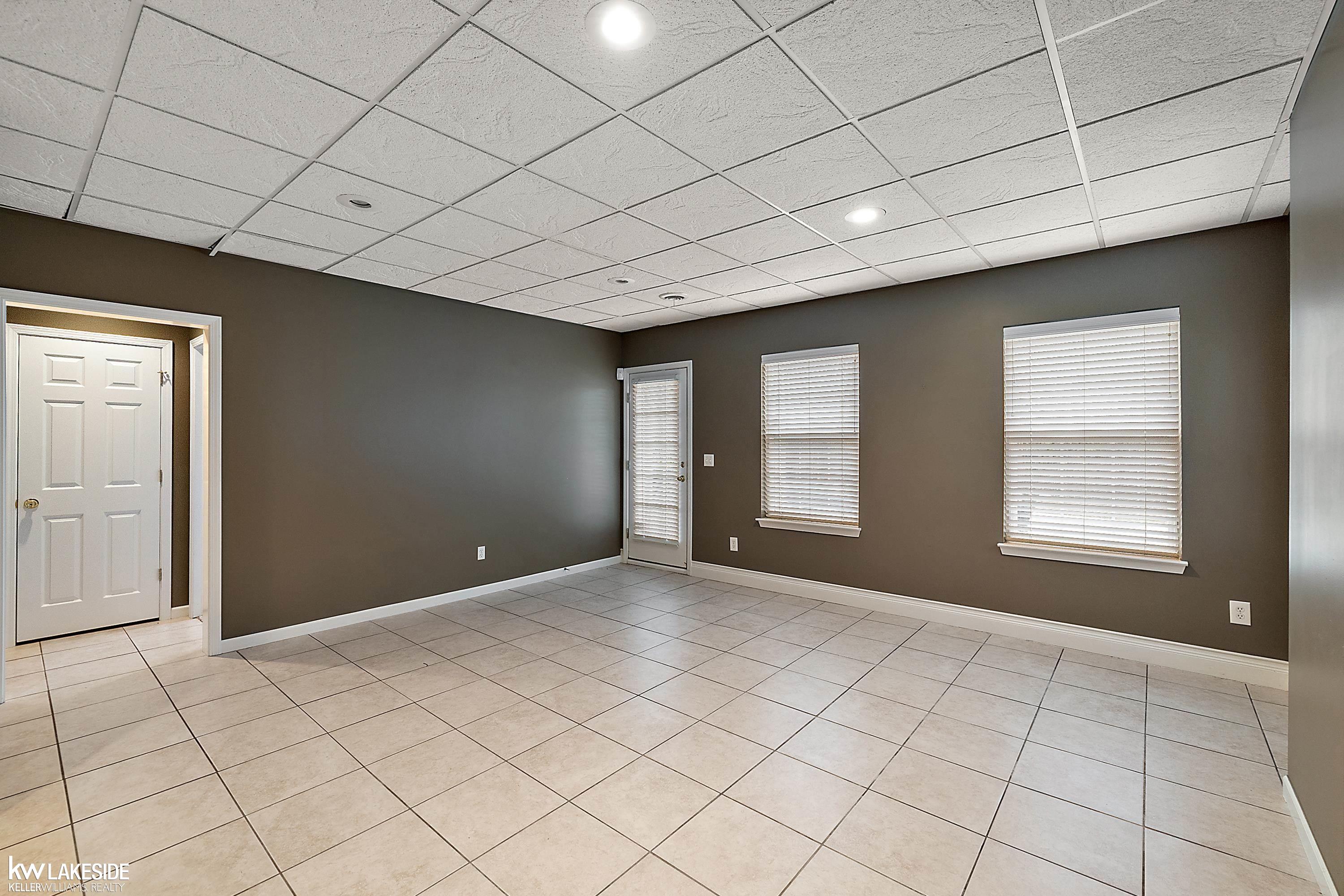 747 East Bluff Court Rochester Hills, MI 48306 - Photo 54 of 79