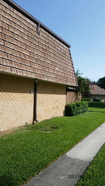 222 Woodland Road Palm Springs, FL 33461 - Photo 2 of 12 2014-08-19 09