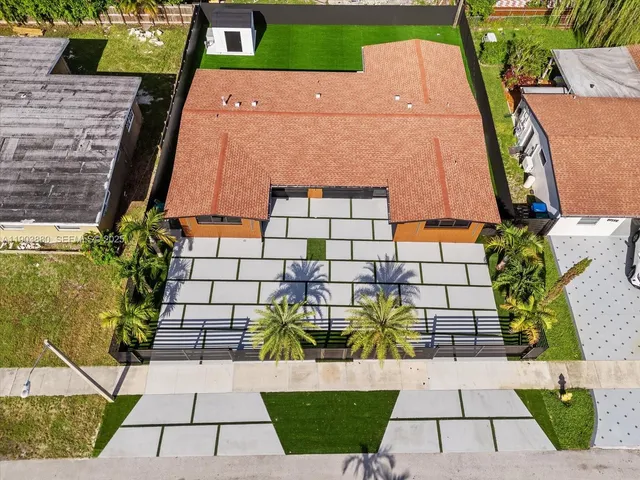 $1,390,000 | 19511 Northeast 18th Place, Miami, FL 33179