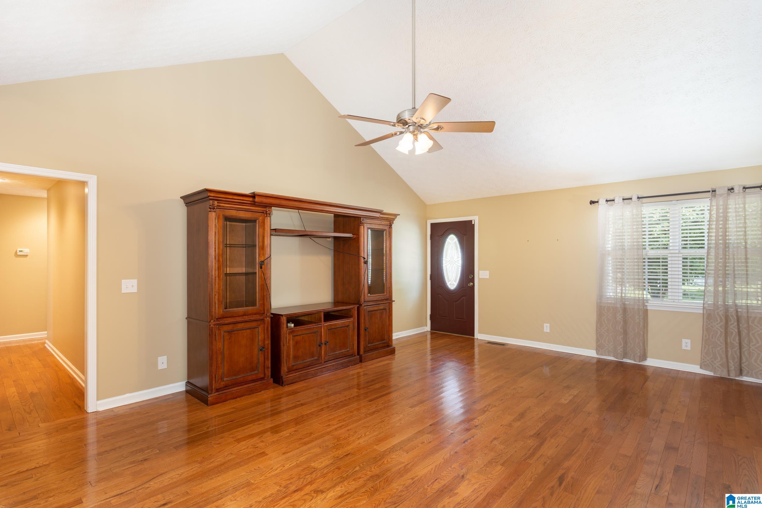 417 Twin Ridge Circle Lincoln, AL 35096 - Photo 5 of 34