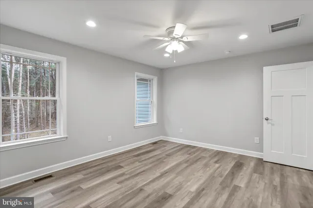 $435,000 | 200 Wagon Trail, Berkeley Springs, WV 25411