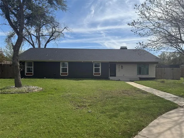 $3,399 | 2517 Canterbury Court, Carrollton, TX 75006