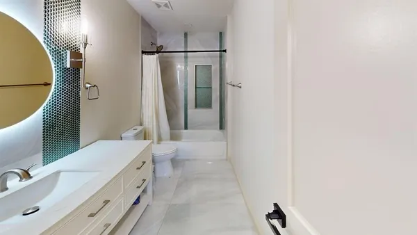 $3,399 | 2517 Canterbury Court, Carrollton, TX 75006