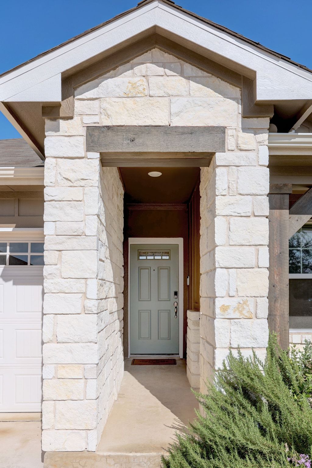 2856 Moyer Lane Round Rock, TX 78665 - Photo 3 of 27 Doorway to property with stone siding