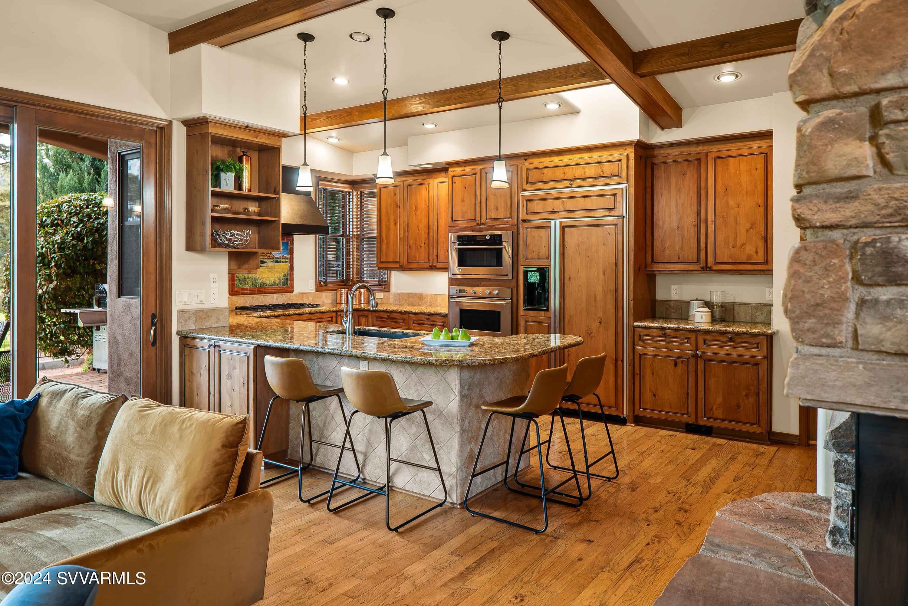 395 Merry Go Round Rock Road Sedona, AZ 86351 - Photo 16 of 68 Breakfast bar