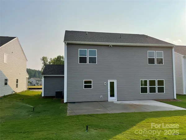 $2,795 | 3020 Growler Street, Charlotte, NC 28215