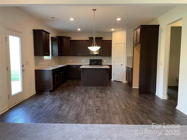 $2,895 | 3020 Growler Street, Charlotte, NC 28215