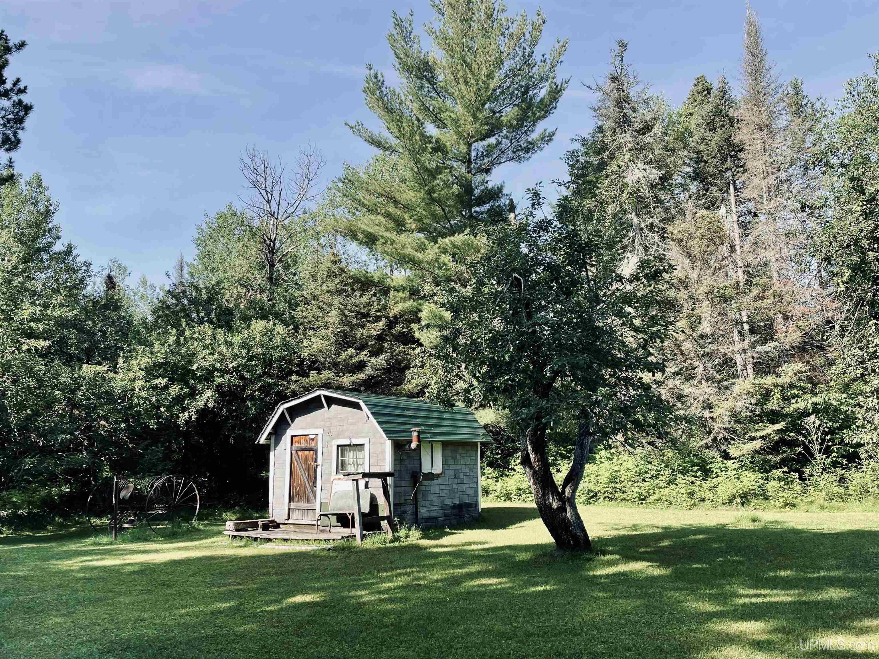 3247 18th Road Republic, MI 49879 - Photo 19 of 30 Gallery Image 19