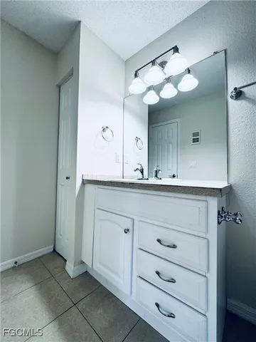 $1,500 | 12700 Equestrian Circle, Unit 2504, Fort Myers, FL 33907