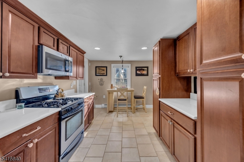 160 Stanton Road Flemington, NJ 08822 - Photo 12 of 28