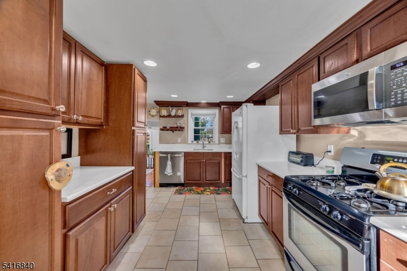 160 Stanton Road Flemington, NJ 08822 - Photo 13 of 28