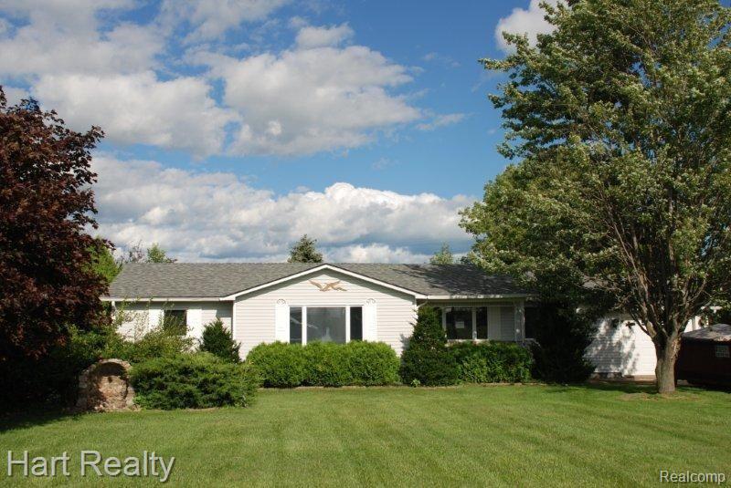 4115 South Parisville Road Ruth, MI 48470 - Photo 1 of 20 322
