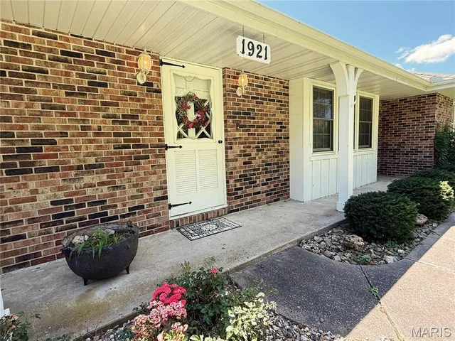 $299,000 | 1921 South 1st Street, Kirksville, MO 63501