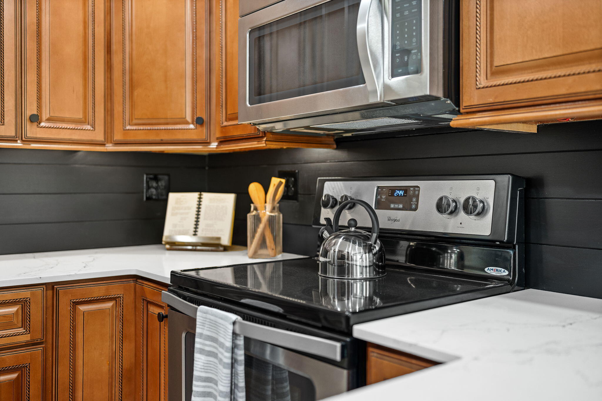 305 Meadowlark Lane Moncks Corner, SC 29461 - Photo 14 of 47 15-web-or-mls-Barclay Media Co_-9