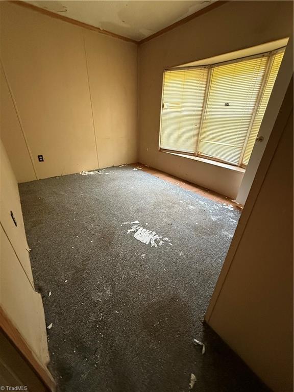 175 Clearview Street Lexington, NC 27295 - Photo 8 of 19