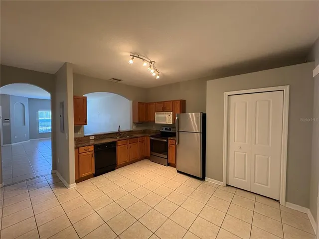 $1,700 | 3426 High Hampton Circle, Tampa, FL 33610
