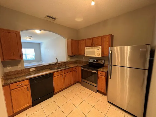 $1,700 | 3426 High Hampton Circle, Tampa, FL 33610