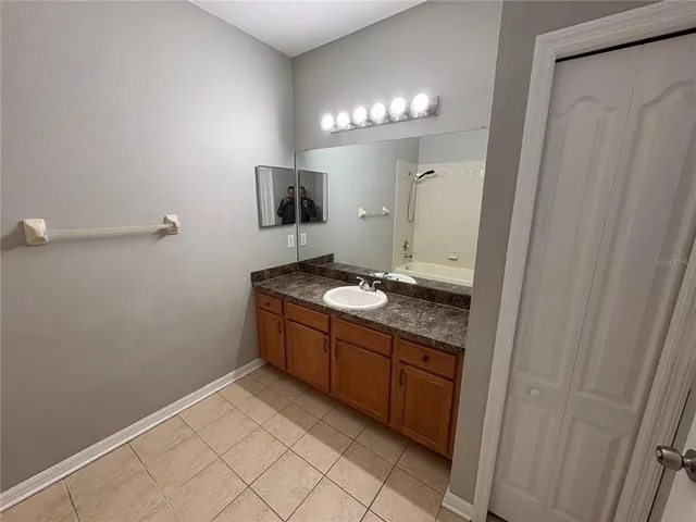 $1,700 | 3426 High Hampton Circle, Tampa, FL 33610