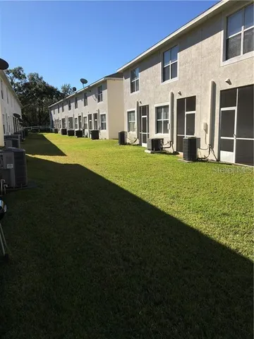 $1,800 | 3426 High Hampton Circle, Tampa, FL 33610