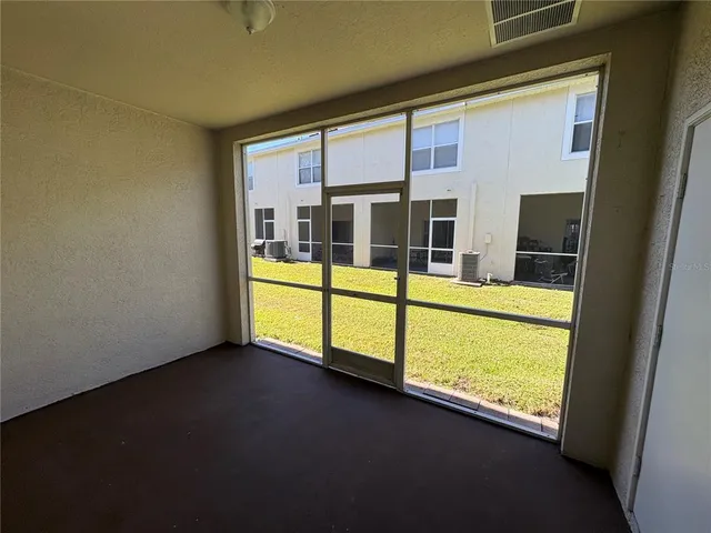 $1,700 | 3426 High Hampton Circle, Tampa, FL 33610