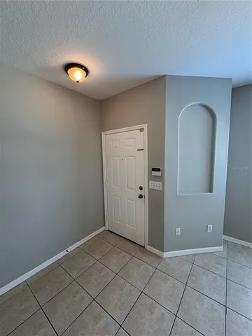 $1,700 | 3426 High Hampton Circle, Tampa, FL 33610